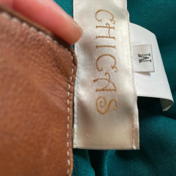 Dress - Picture 7 of 8